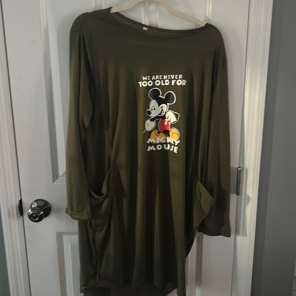 Dark green Mickey Mouse dress with pockets.